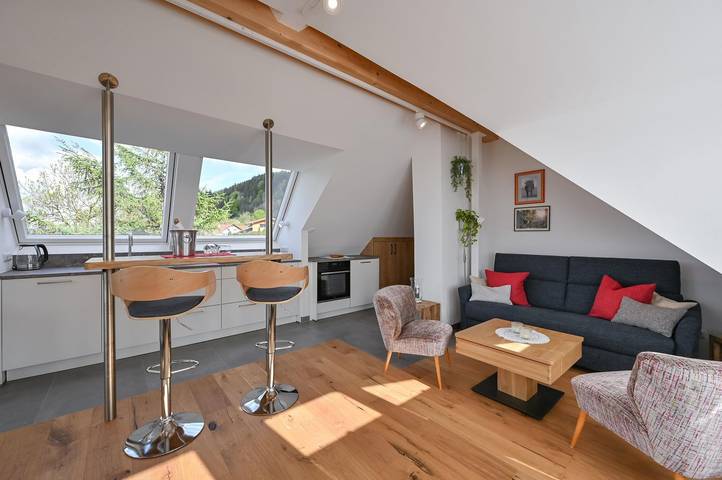 Ferienwohnung für 2 Personen, mit Balkon und Seeblick sowie Ausblick in Königswinkel - 4