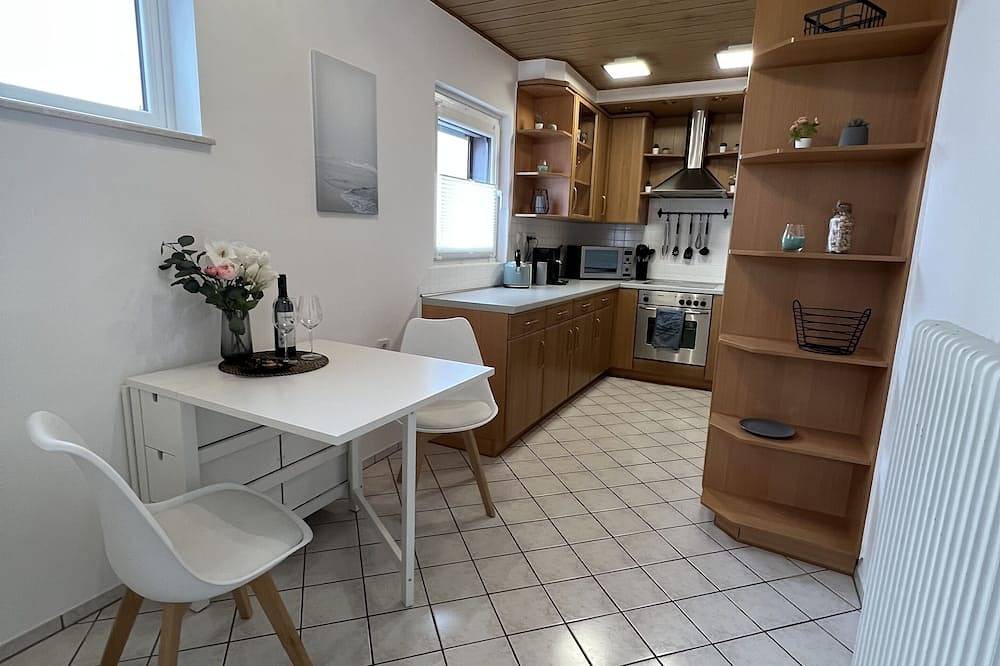 Ganze Wohnung, Schöne, ruhige und zentral gelegene Ferienwohnung in Stadtmitte, Zweibrücken