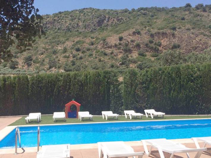 Chalet para 10 personas, con vistas además de piscina y jardín en Parque Natural Sierras Subbéticas - 2