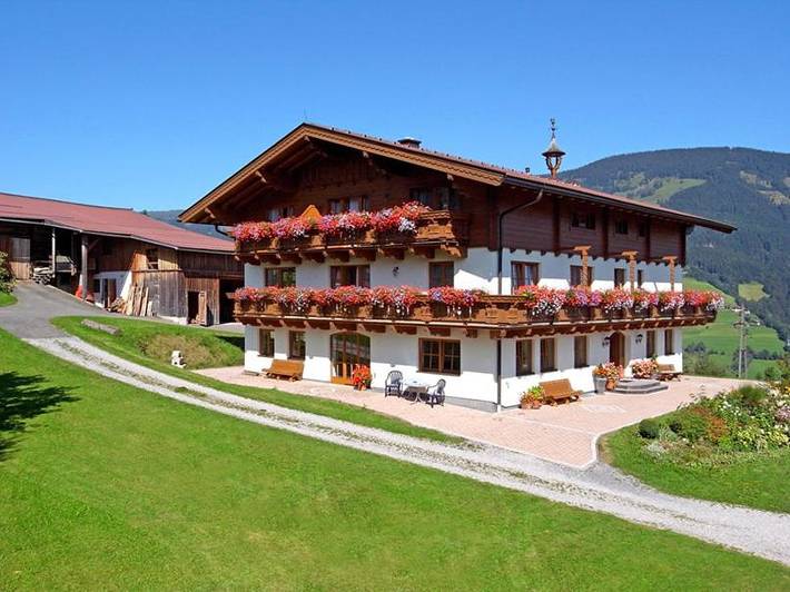 Ferienwohnung für 3 Personen, mit Ausblick und Balkon sowie Garten - 1