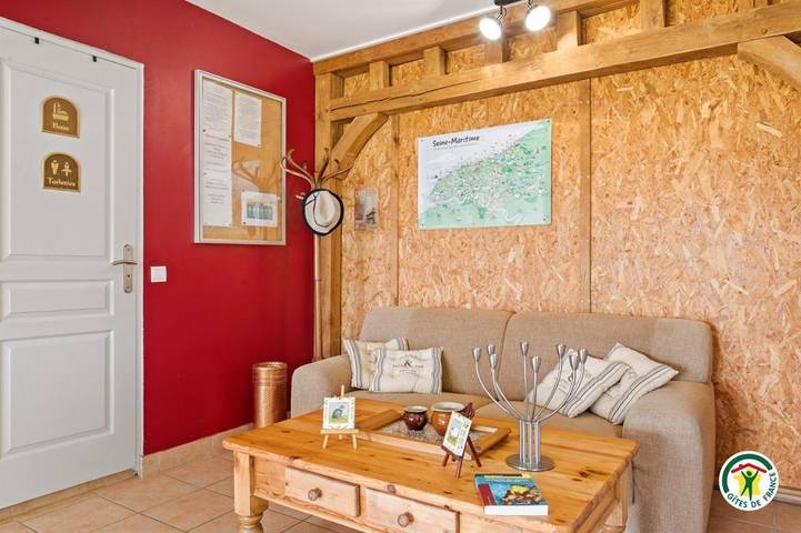 Location de vacances pour 6 personnes, avec jardin à Mirville - 2