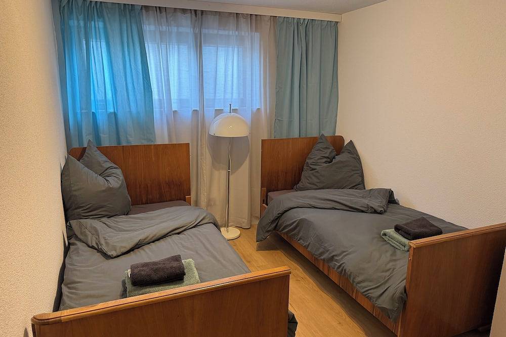 Ganze Wohnung, Retro-Familienidyll in Kappishäusern – Natururlaub auf der Schwäbischen Alb in Neuffen, Landkreis Esslingen