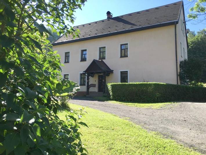 Ferienwohnung für 6 Personen, mit Ausblick und Garten, mit Haustier