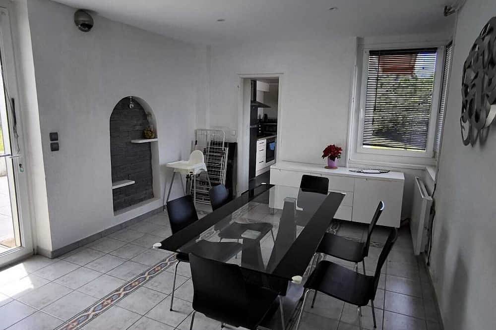 Geheel appartement, Lake House Lugrin - 5 min from Evian les Bains in Lugrin, Thonon-les-Bains en omgeving