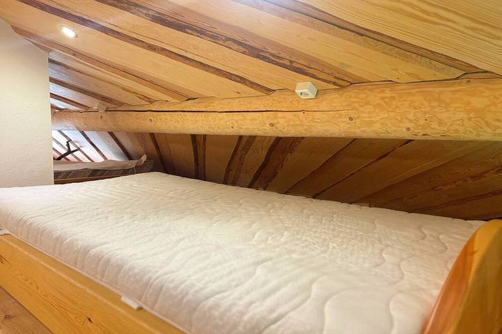 Fjällstugan – Ferienhaus mit Sauna, Naturpool & Boot in Ydre, Östergötland in Ydre und Umgebung