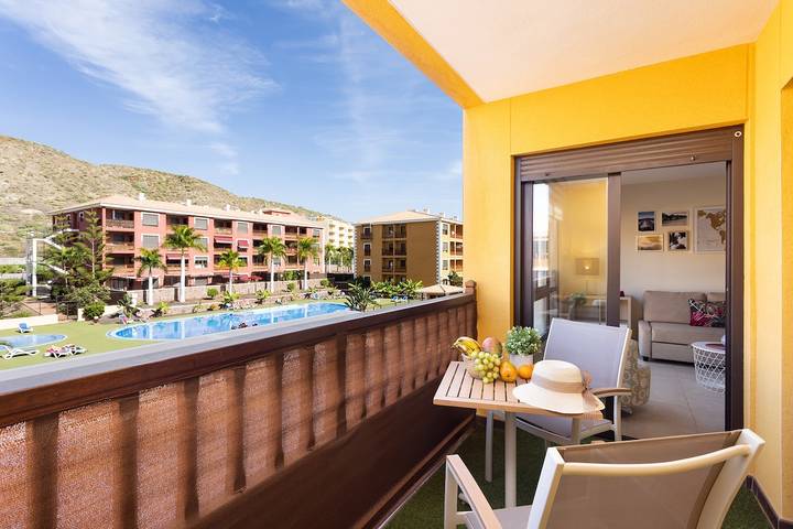 Vakantieappartement voor 3 personen, met Terras en Zwembad in Palm-Mar