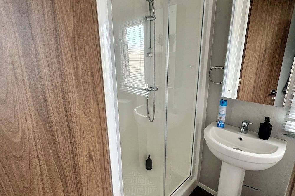 3-bedroom luxury tiny home with Wifi in Edinburgh and Lothian
