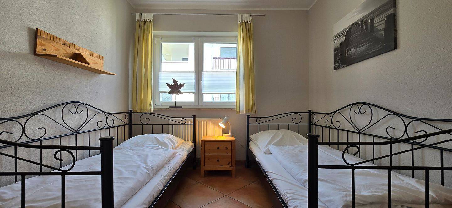 Appartement entier, 3-Zi.-Fewo mit 2 Schlafzimmern mit Balkon und Wlan in Graal-Müritz, Rostock et ses environs
