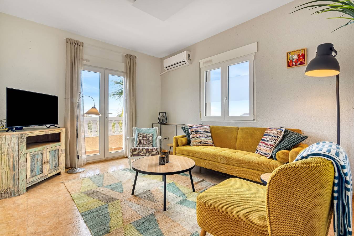 Casa de vacaciones 'Maya' con vistas al mar, Wi-Fi y aire acondicionado in Pedreguer, Costa Blanca