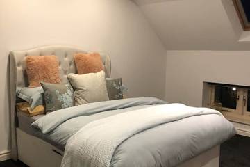 Holiday Rental for 6 People in Stafford, Staffordshire, Photo 2