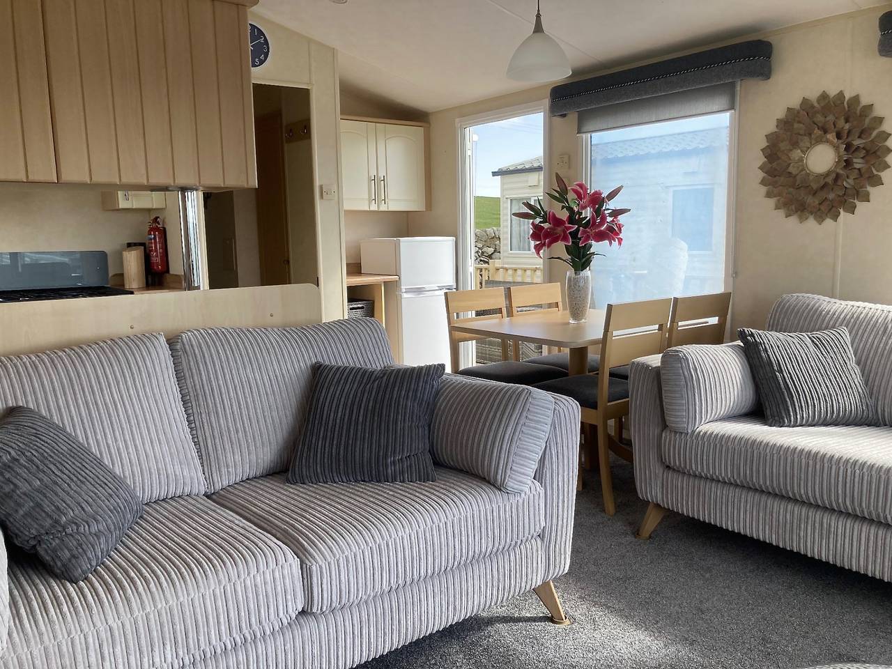 Beautifully Presented 2 Bedroom Static Caravan in Monreith, Dumfries and Galloway
