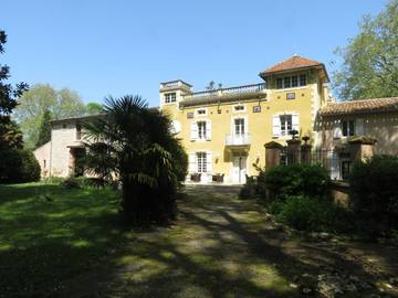 Cottage pour 4 personnes, avec vue ainsi que piscine et jardin dans Bram