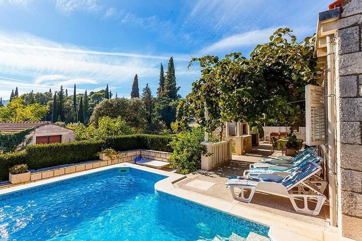 Ferienhaus für 8 Personen, mit Terrasse und Garten, kinderfreundlich in Kroatien - 2