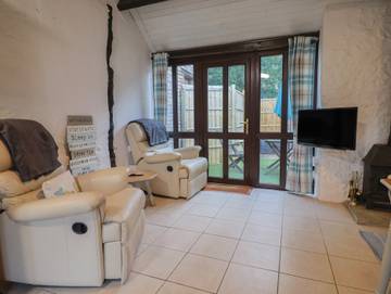 Holiday Rental for 2 People in West Dorset Heritage Coast, South West England, Photo 4