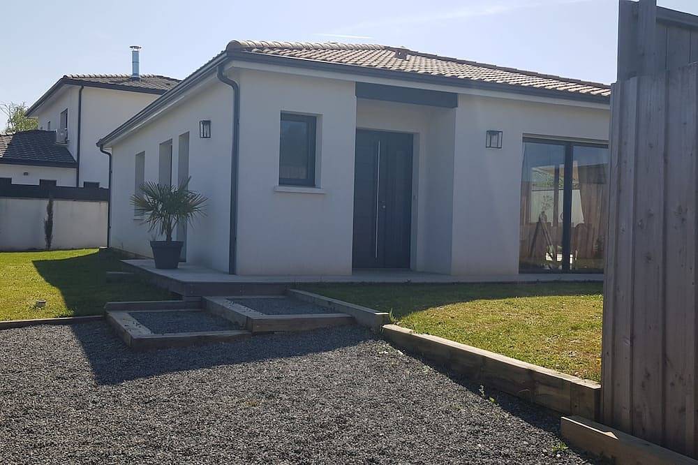 Adorable house with pool near Bordeaux and Arcachon/Cap Ferret beaches in Saint-Médard-en-Jalles, Región de Burdeos