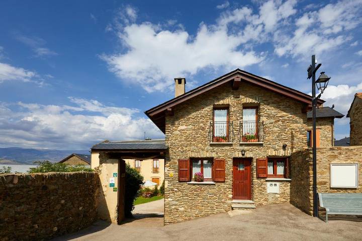 Casa rural para 4 personas, con Terraza además de Jardín y Vistas en Baixa Cerdanya