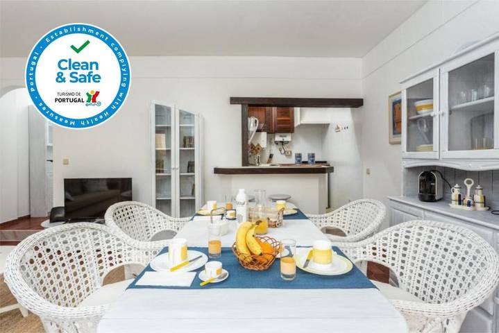 Apartamento para 5 personas, con piscina para niños además de piscina y terraza en Santa Maria