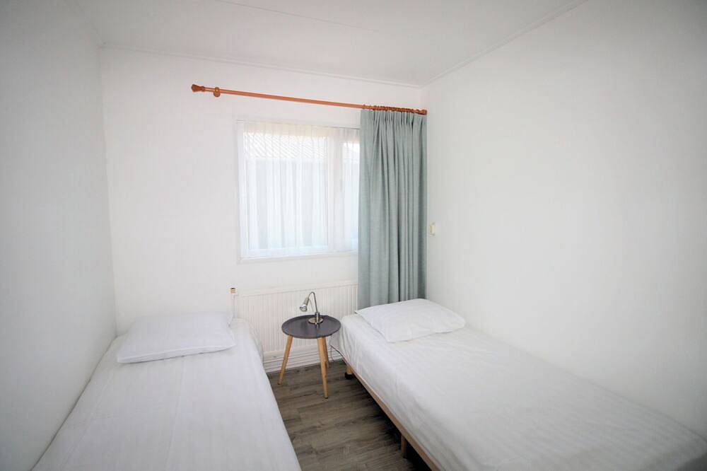 500 M vom Strand entfernt, Komplett ausgestattete Familienfreundliches Ferienhaus für 6 in Oostkapelle, Walcheren