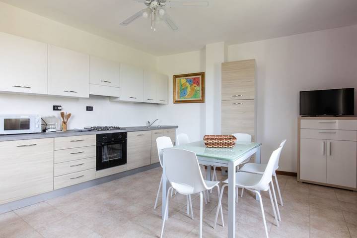 Gîte pour 4 personnes, avec balcon/terrasse, animaux acceptés à Padenghe sul Garda - 2