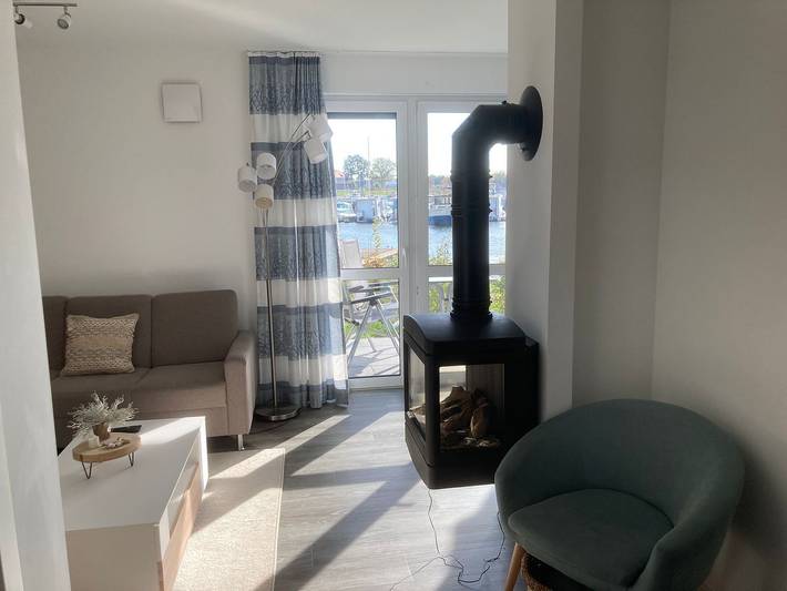 Ferienwohnung für 4 Personen, mit Terrasse und Seeblick in Rechlin - 3