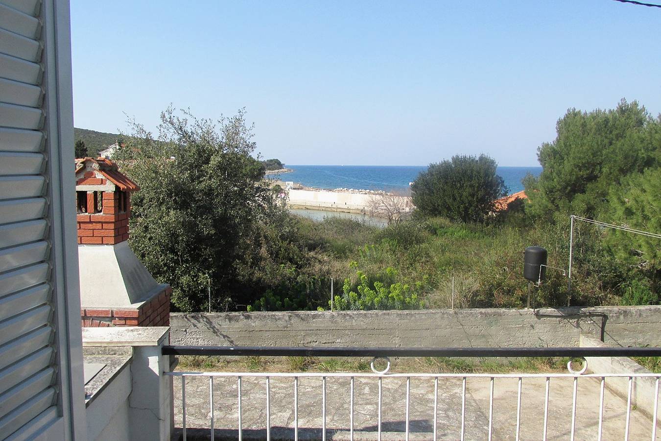Casa de dos habitaciones en la playa Susica, Ugljan K-9664 in Ugljan, Isla de Ugljan