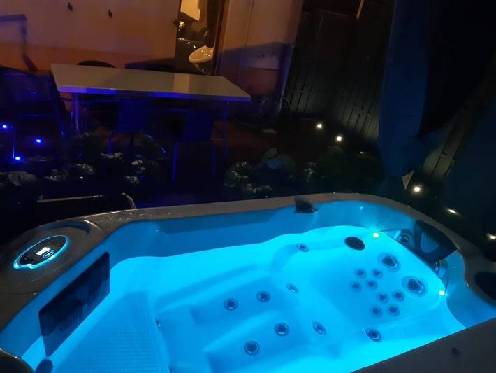 Ferienhaus für 10 Personen, mit Whirlpool und Garten in Colmar - 4