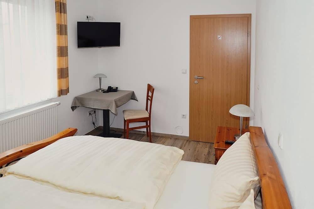 Ganze Wohnung, Ferienwohnung mit 2 Schlafzimmern in familiärer Atmosphäre in Ebern, Landkreis Haßberge