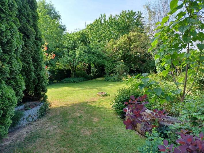 Location de vacances pour 3 personnes, avec piscine ainsi que jardin et vue à Saint-Denis-de-Villenette - 4