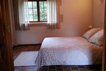 Gîte pour 6 Personnes dans Druyes-les-Belles-Fontaines, Région d'Auxerre, Photo 1