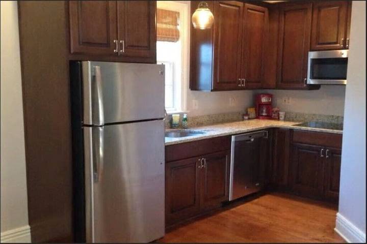 Vacation rental for 3 people, with terrace in Daniel Island