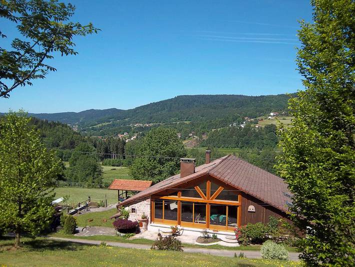 Gîte pour 4 personnes, avec terrasse et jardin à Le Tholy - 2