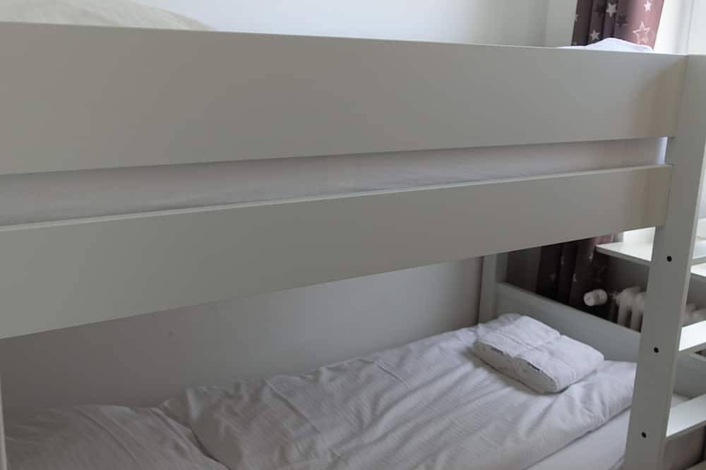 Ganze Wohnung, Viel Platz unterm Dach mit Balkon in Büsum, Dithmarschen