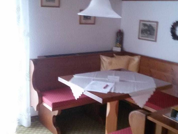 Ferienwohnung für 8 Personen, mit Garten und Ausblick sowie Balkon, kinderfreundlich in Grän - 4