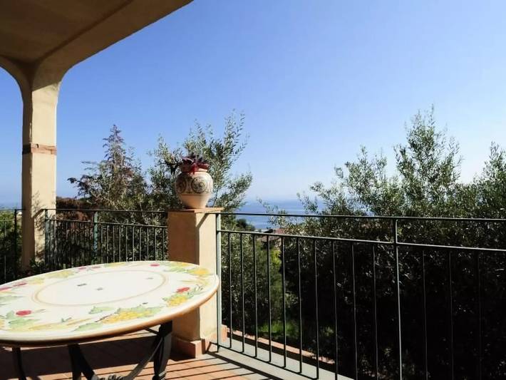 Appartement de vacances pour 4 personnes, avec piscine et jardin - 1