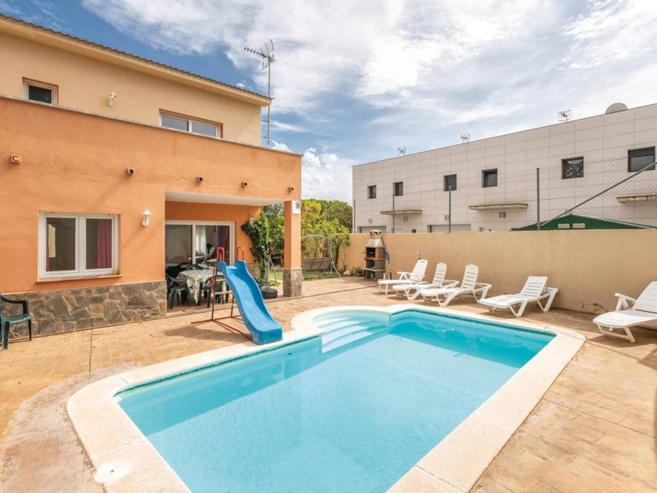Ferienhaus für 6 Personen mit Garten in Aiguaviva Parc, Vidreres