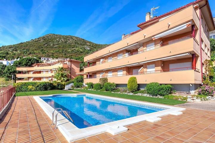 Ferienwohnung für 6 Personen, mit Pool und Garten, mit Haustier - 1
