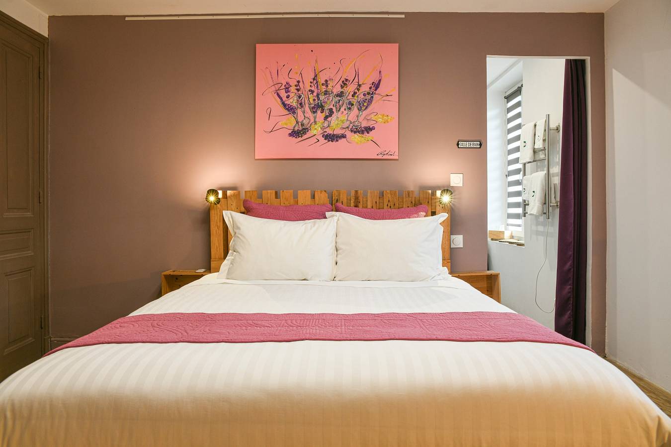 Chambre d'hôte Wine Room in Saint-Genix-les-Villages, Région de Chambéry