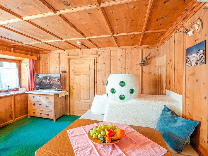 Ferienhaus für 25 Personen, mit Balkon und Garten sowie Sauna und Ausblick in Tiroler Oberland - 4