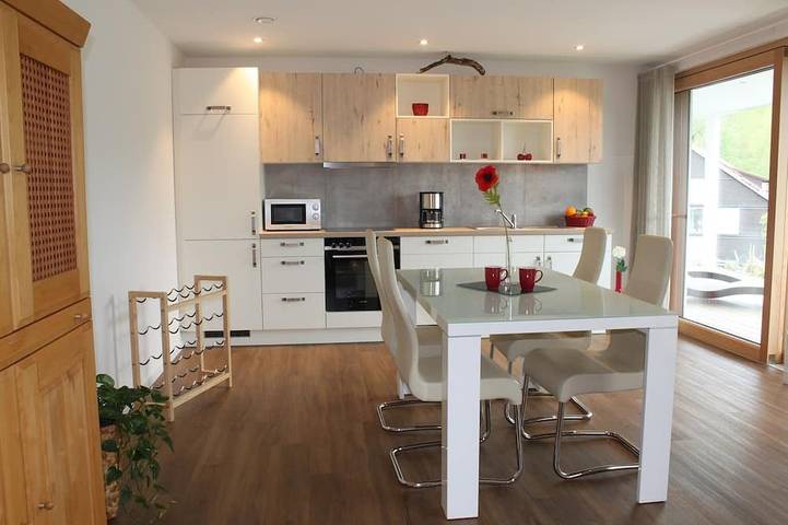 Bauernhof für 4 Personen, mit Garten und Terrasse, mit Haustier in Oberstaufen