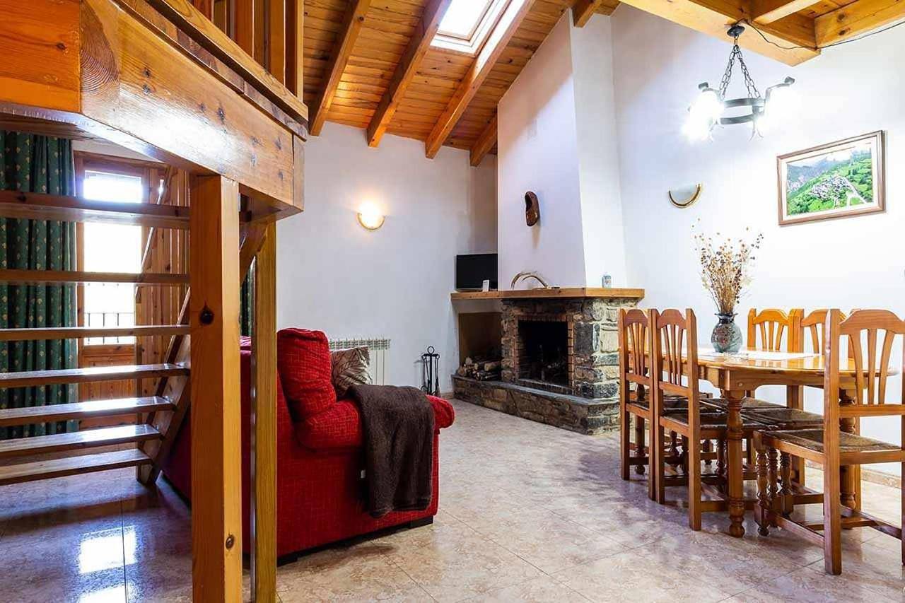 Apartamento entero, Duplex Apartment in Port Ainé, Rialp
