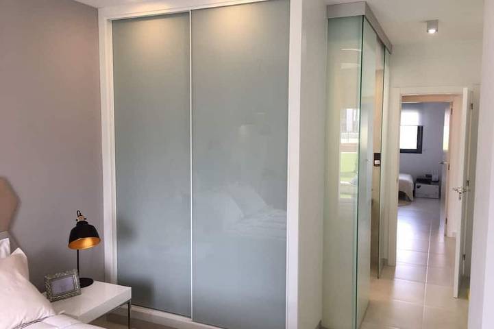 Ganze Wohnung, Geräumige neue 3 Schlafzimmer, 2 Bäder Luxus-Wohnung mit Garage + Abstellraum + Terrasse + Solarium 81m² in Playa Moncayo, Guardamar del Segura
