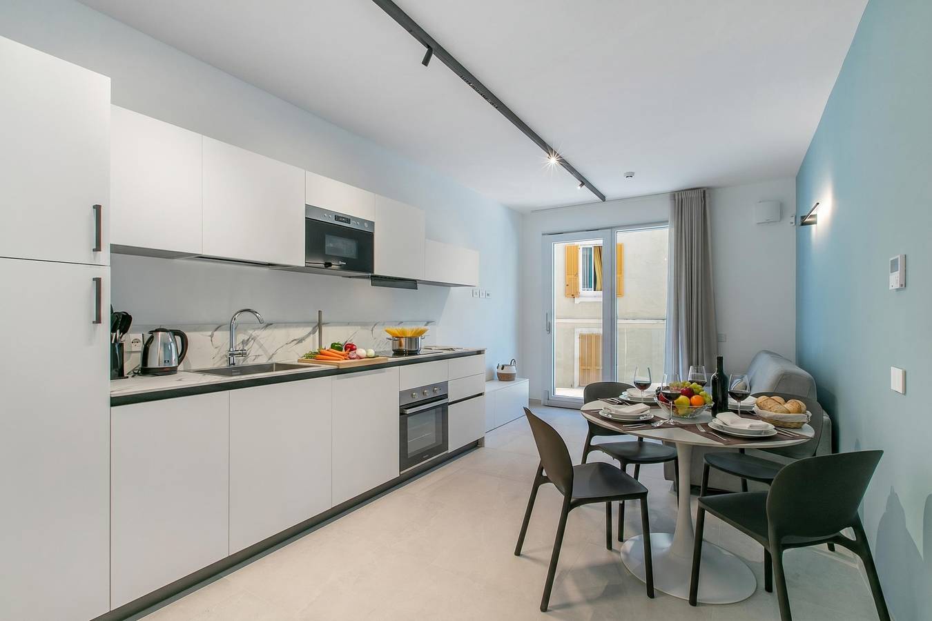 Appartamento intero, Nua Boutique Apartaments 6 Towncentre in Finale Ligure, Comune di Finale Ligure