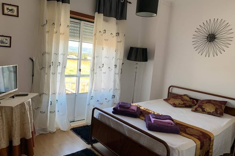 High quality furnished, 4 minutes walk to São Martinho do Porto Bay. in São Martinho do Porto, Leiria District