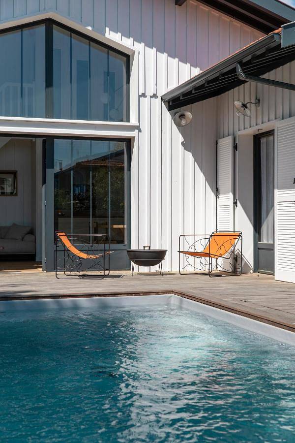 Location de vacances pour 6 personnes, avec terrasse ainsi que jardin et piscine, animaux acceptés dans Claouey - 2