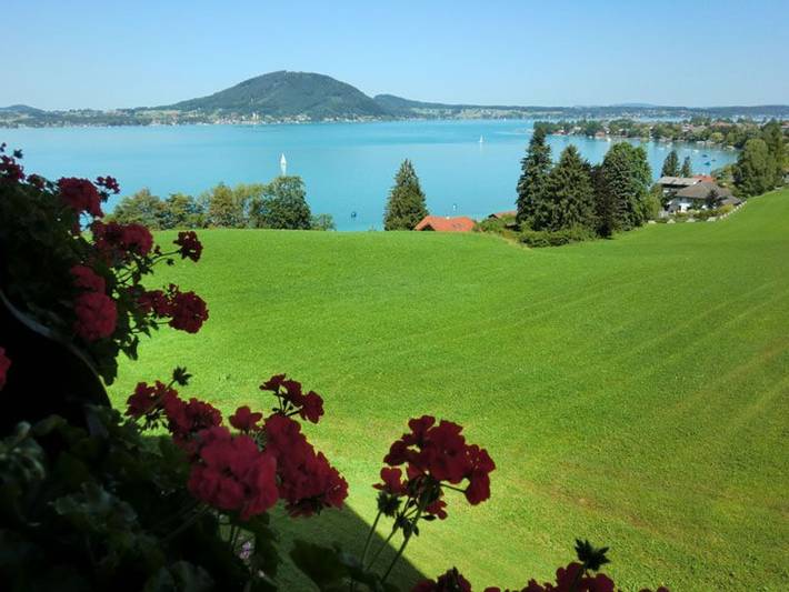 Ferienwohnung für 4 Personen, mit Garten und Terrasse sowie Seeblick am Attersee - 3