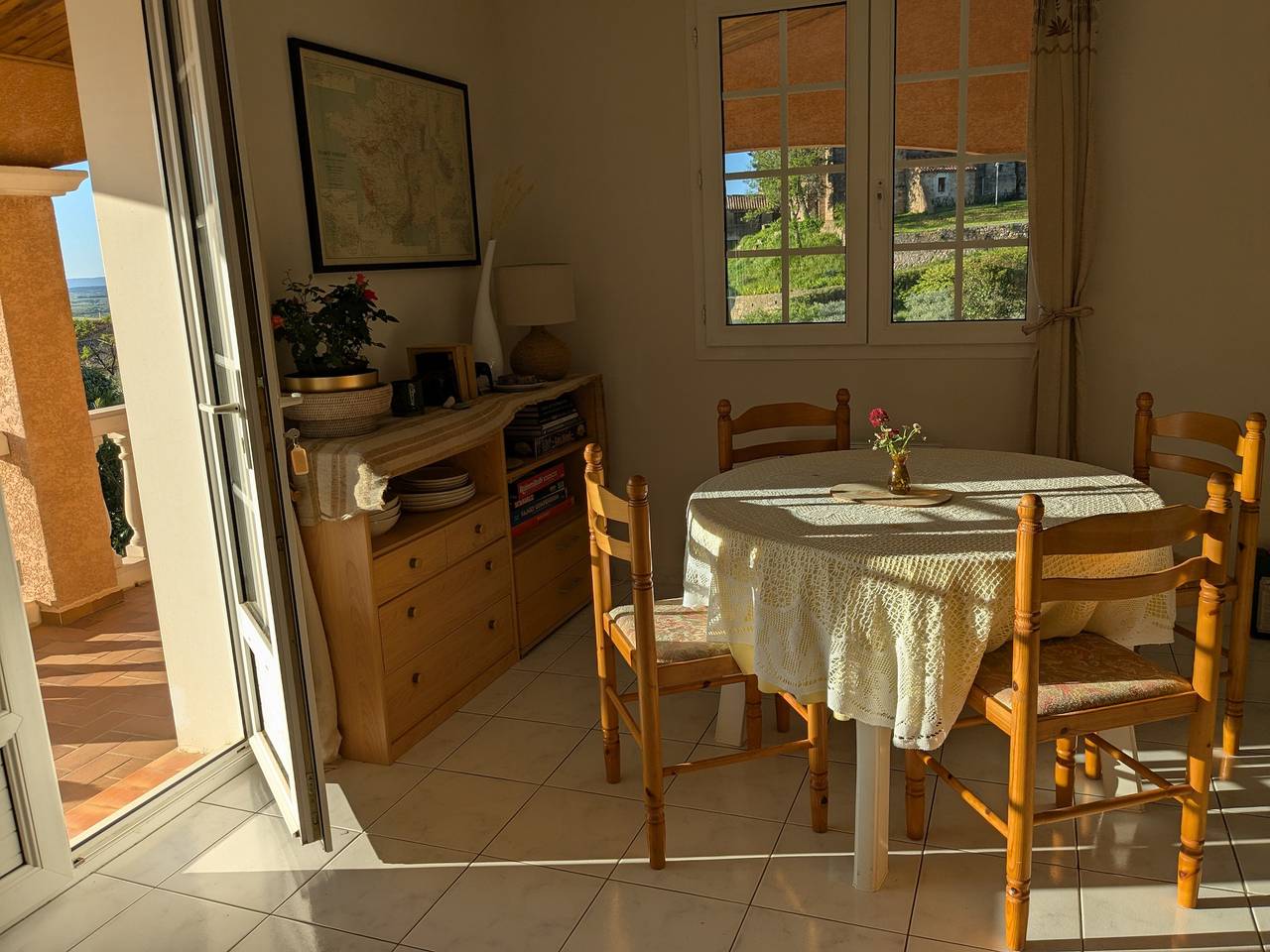 Villa with Panoramic Views - Pool & Sleeps 10 in Montouliers, Béziers region