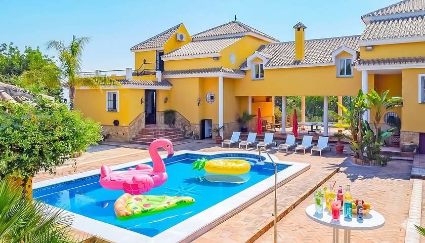 Villa pour 12 personnes, avec jardin, adapté aux familles - 1