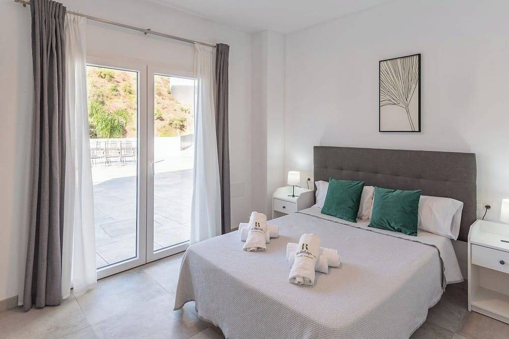 Era del Puerto Totalán by Ruralidays in Totalán, Costa del Sol