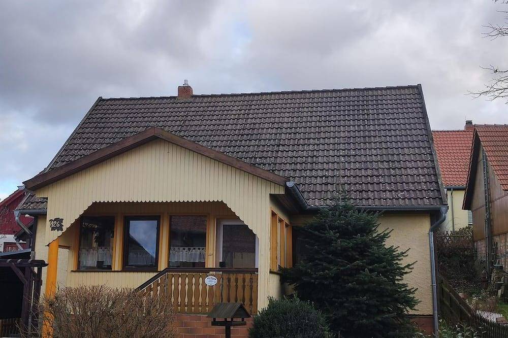 Ferienhaus Anna - Ferienhaus Anna-2 Bäder Du/Wanne- 4  Schlafzimmer in Thale, Harzvorland