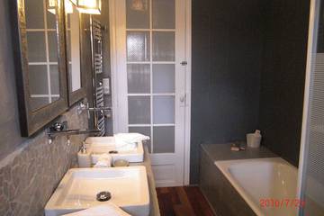 Chambre D’hôte pour 2 Personnes dans Saint-Sébastien-sur-Loire, Vallée de la Loire, Photo 2